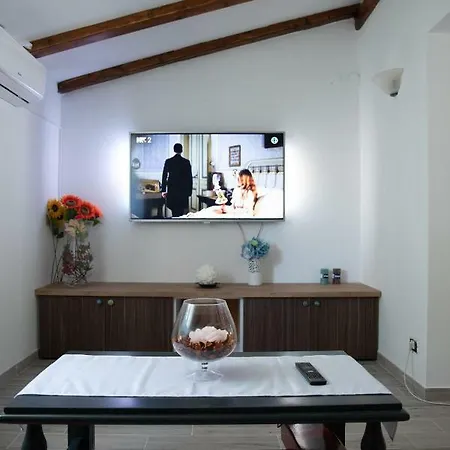 Damjanic House